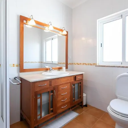 Modern Algarve With Heated Pool And Access *