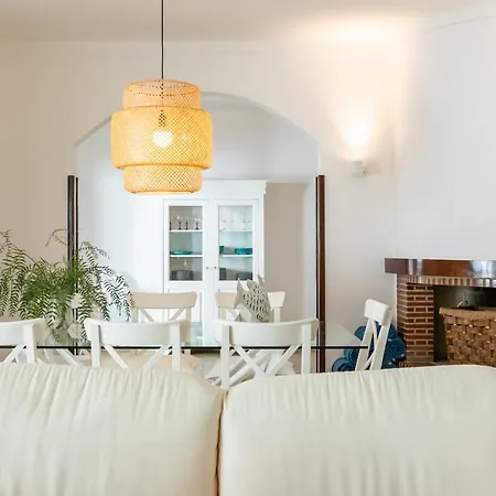 Modern Algarve With Heated Pool And Access Altura