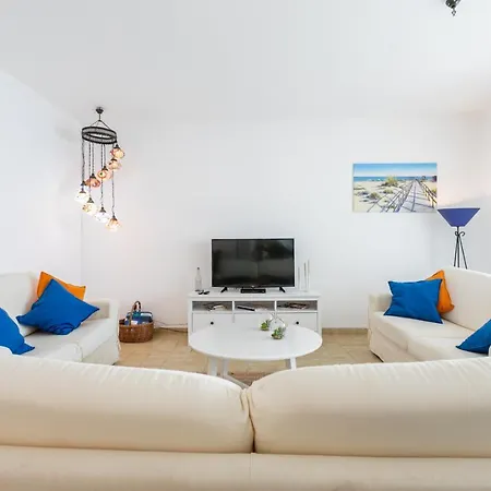 Dom wakacyjny Modern Algarve With Heated Pool And Access Altura