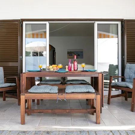 Modern Algarve With Heated Pool And Access * Altura
