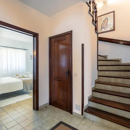 Dom wakacyjny Modern Algarve With Heated Pool And Access *