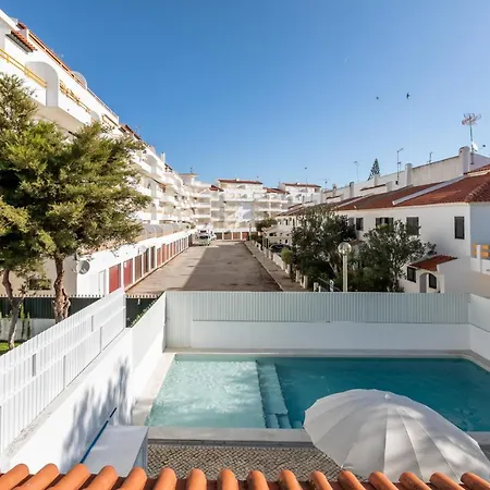 Modern Algarve With Heated Pool And Access