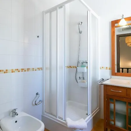 Modern Algarve With Heated Pool And Access Holiday home *